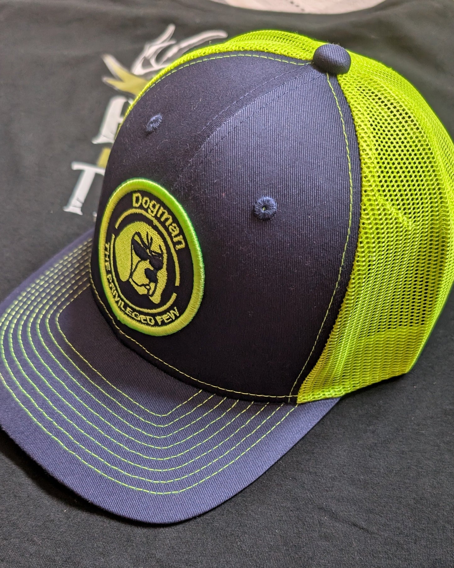 Dogman Outdoors Richardson style ELITE SERIES Mesh Trucker
