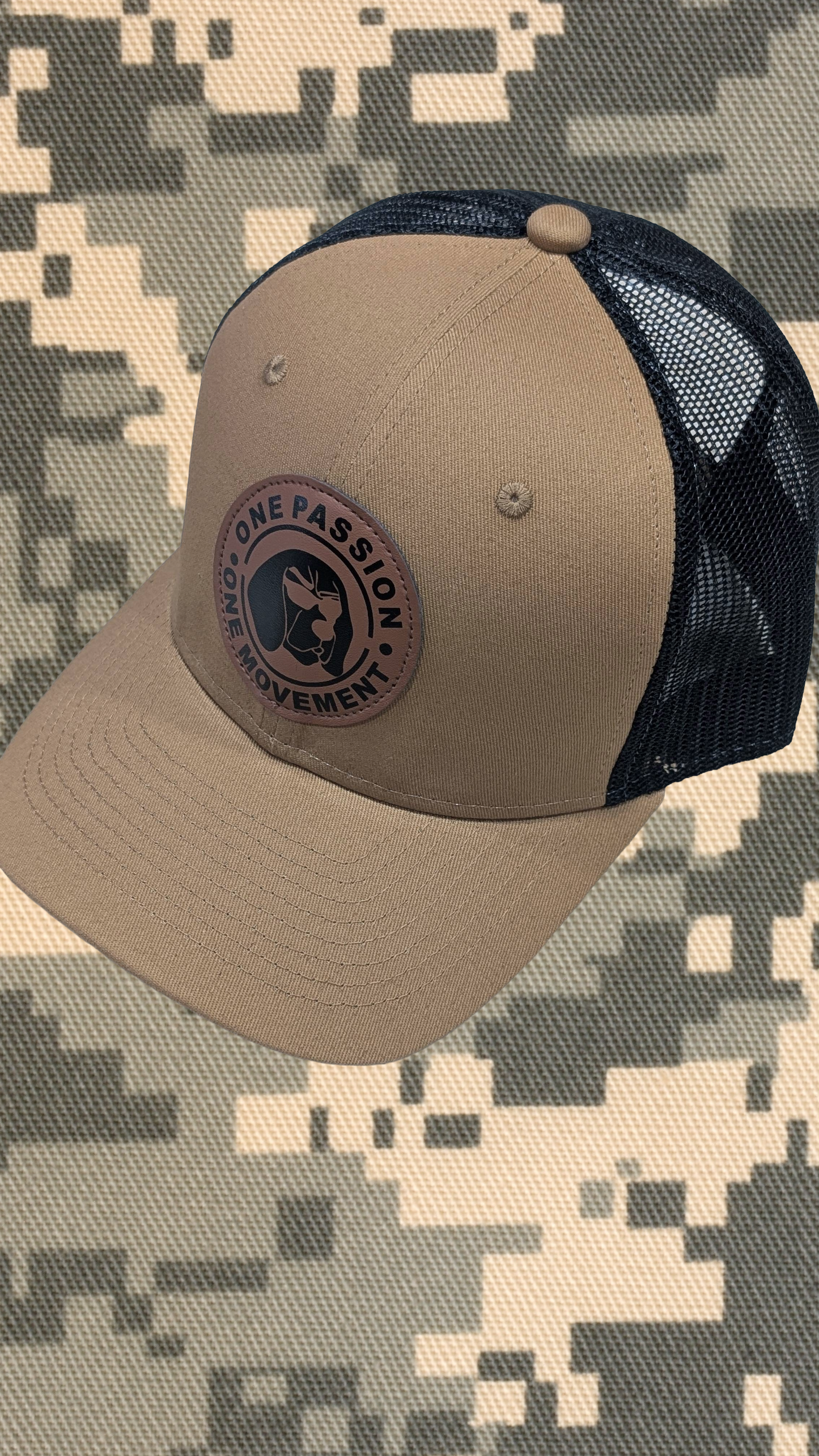 Dogman Outdoors Richardson style ELITE SERIES Tan And Black Hat