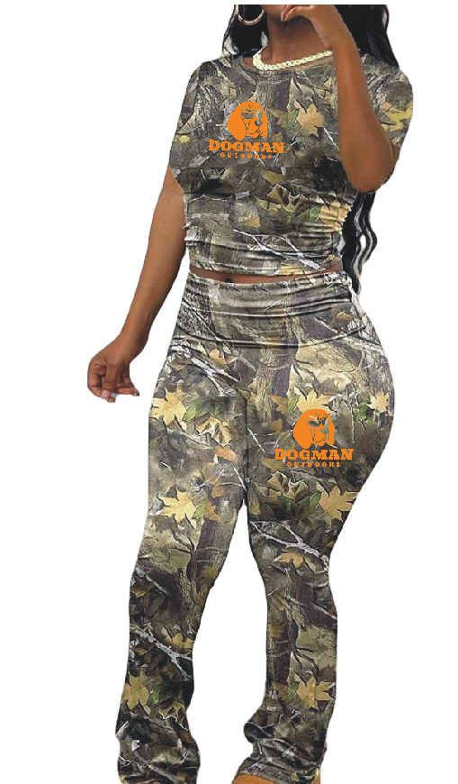 Dogman Outdoors Camo Short Sleeve T-shirt with Pants